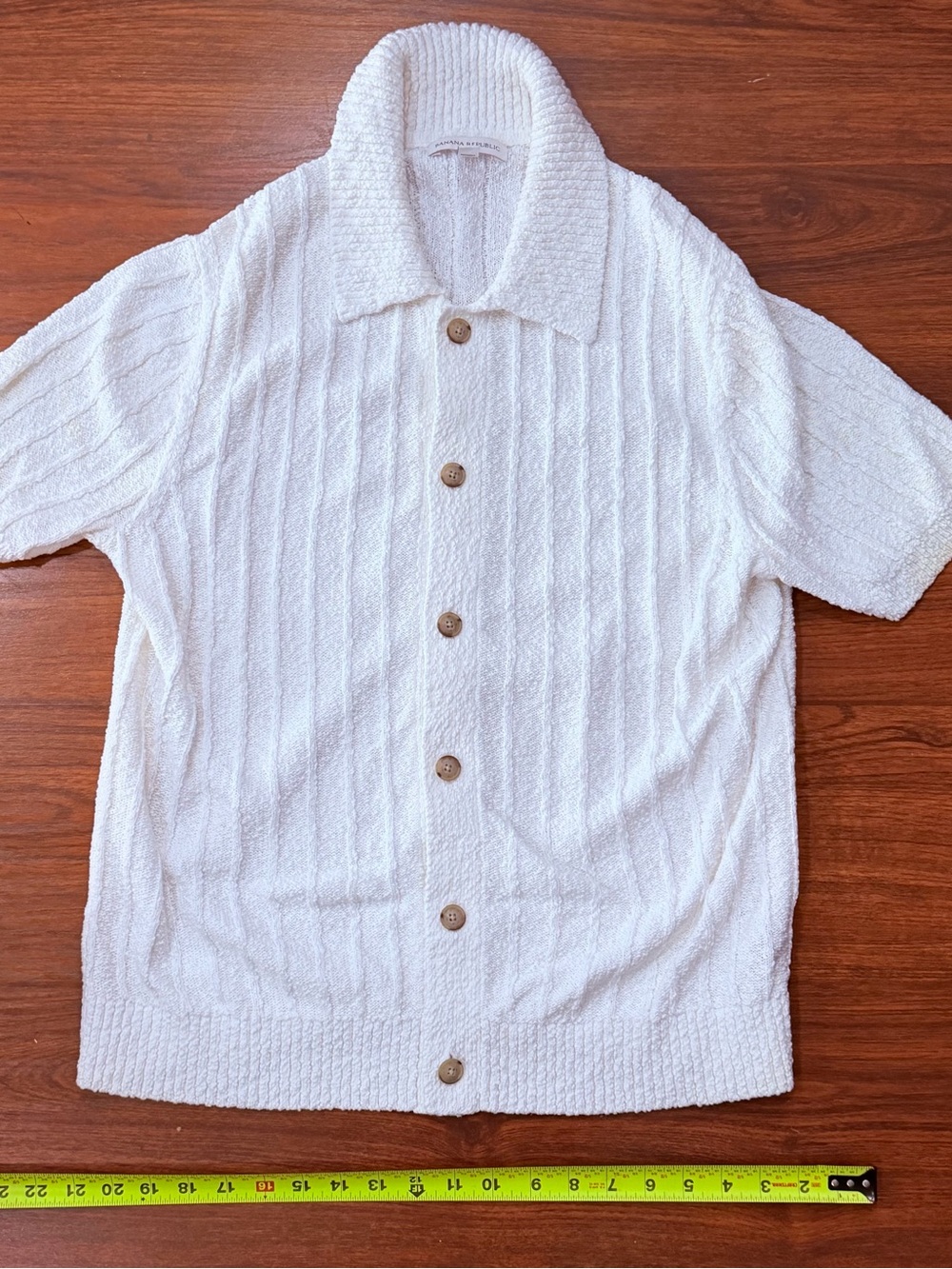 Banana Republic white Short-Sleeve Button-Up Knit Polo